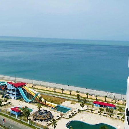 Sea View Studio Apartment In Orbi Residence Batumi Exterior photo