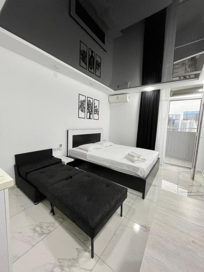 Sea View Studio Apartment In Orbi Residence Batumi Exterior photo
